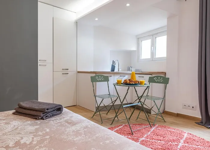 Renove 150m De Monaco Apartment Beausoleil